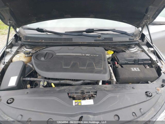 Продаж на аукціоні авто 2015 Chrysler 200 C, vin: 1C3CCCCG2FN515970, номер лоту: 12634554