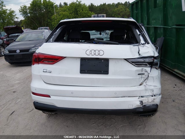 Audi Q3 45 Komfort 2023 WA1AECF30P1091956 Image 17