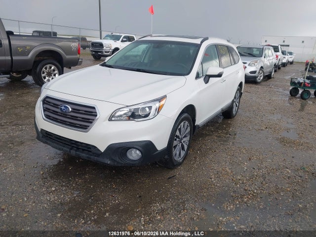 Subaru Outback 2.5i Touring 2017 4S4BSCTC8H3313233 Image 2