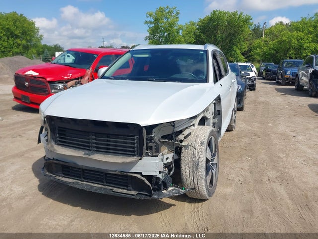 YV4AC2UK8L2175735 Volvo Xc40 T4 Momentum