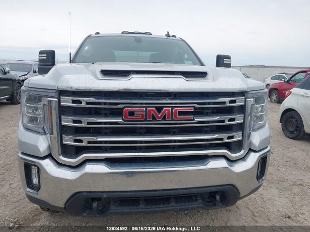 12634592 :رقم المزاد ، 1GT59ME7XNF163283 vin ، 2022 Gmc Sierra 2500hd Sle مزاد بيع