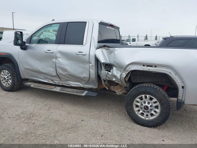 12634592 :رقم المزاد ، 1GT59ME7XNF163283 vin ، 2022 Gmc Sierra 2500hd Sle مزاد بيع