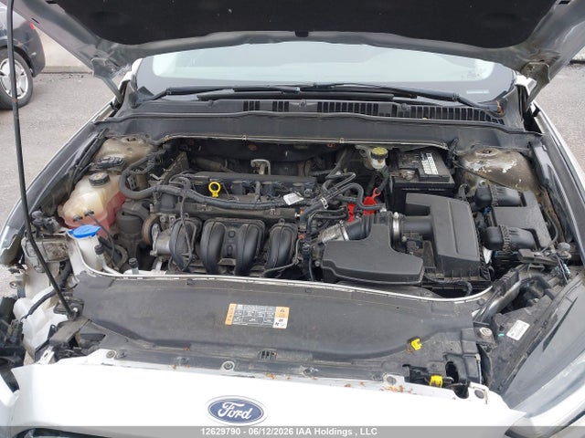3FA6P0H73FR216446 Ford FUSION SE