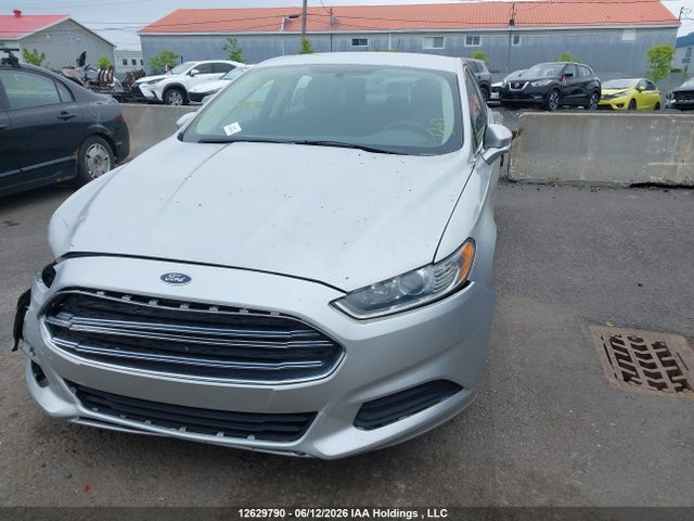 3FA6P0H73FR216446 Ford FUSION SE