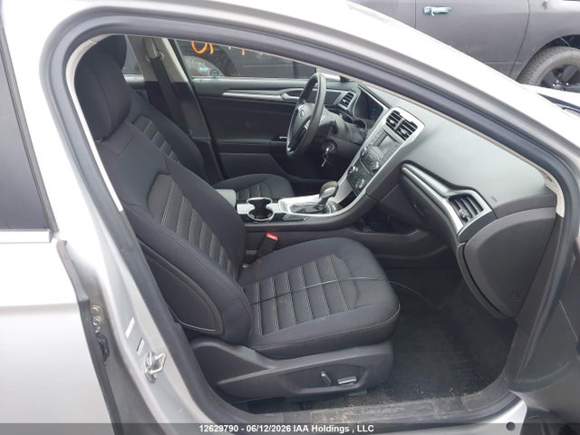 3FA6P0H73FR216446 Ford FUSION SE