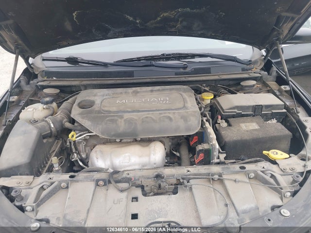 Chrysler 200 Limited 2015 1C3CCCAB5FN720710 Image 10