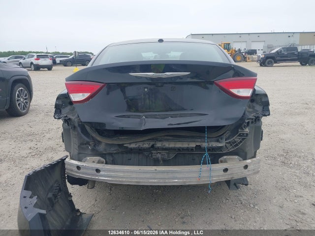 Chrysler 200 Limited 2015 1C3CCCAB5FN720710 Image 17