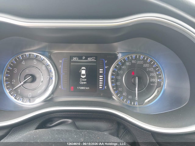 Chrysler 200 Limited 2015 1C3CCCAB5FN720710 Image 7