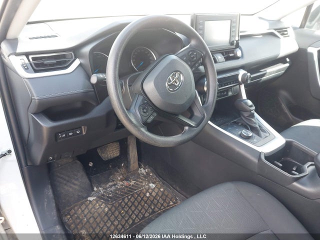 Toyota RAV4 LE 2022 2T3BWRFV6NW144153 Image 16