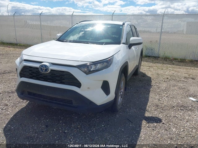 Toyota RAV4 LE 2022 2T3BWRFV6NW144153 Image 2