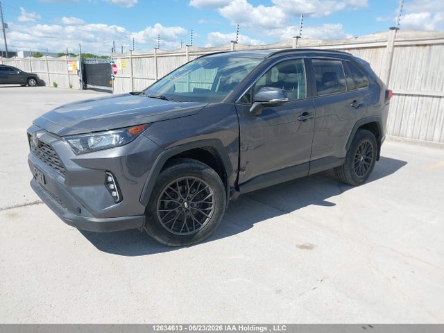 Toyota RAV4 LE 2019 2T3B1RFV9KW020551 Image 2