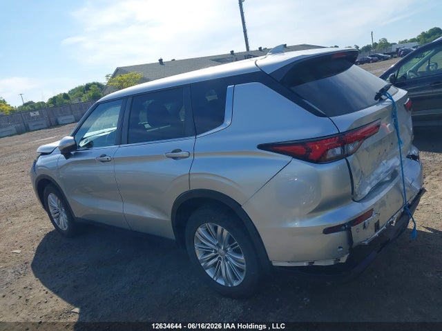 12634644 :رقم المزاد ، JA4J4TA80NZ605356 vin ، 2022 Mitsubishi Outlander Es مزاد بيع