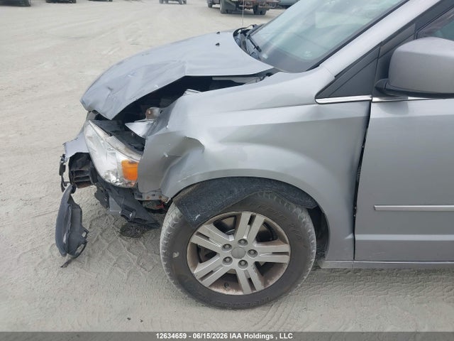 Продаж на аукціоні авто 2016 Dodge Grand Caravan Crew, vin: 2C4RDGDG1GR243599, номер лоту: 12634659
