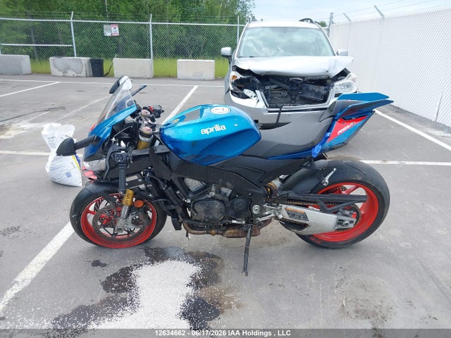 12634662 :رقم المزاد ، ZD4XPUA04TS000130 vin ، 2026 Aprilia Rsv4 1100 مزاد بيع