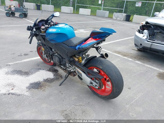 12634662 :رقم المزاد ، ZD4XPUA04TS000130 vin ، 2026 Aprilia Rsv4 1100 مزاد بيع