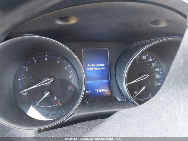 NMTKHMBX4JR002785 Toyota C-HR XLE