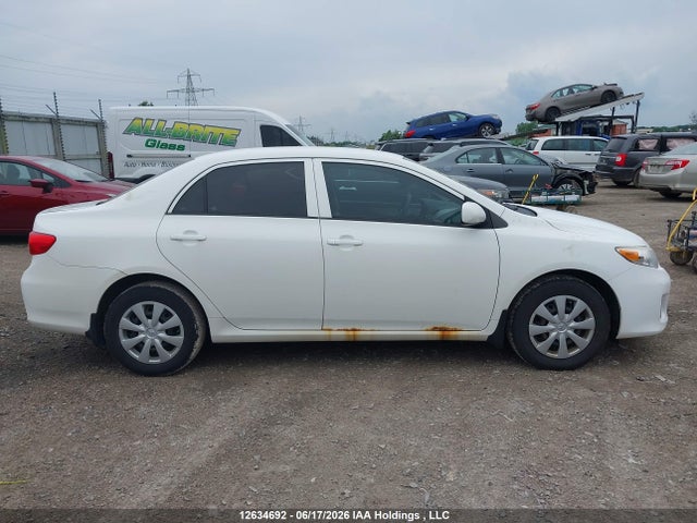 2011 Toyota Corolla S/le მანქანა იყიდება აუქციონზე, vin: 2T1BU4EE5BC705538, აუქციონის ნომერი: 12634692