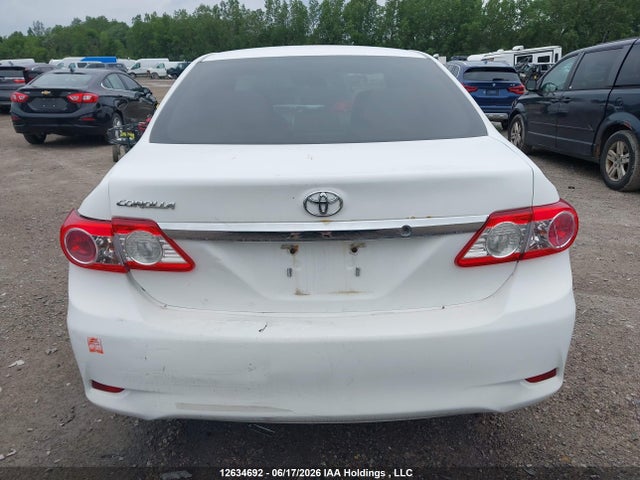 2011 Toyota Corolla S/le მანქანა იყიდება აუქციონზე, vin: 2T1BU4EE5BC705538, აუქციონის ნომერი: 12634692
