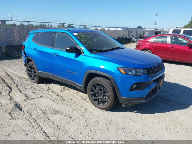Jeep Compass Latitude Lux 2025 3C4NJDFN9ST618758 главное изображение