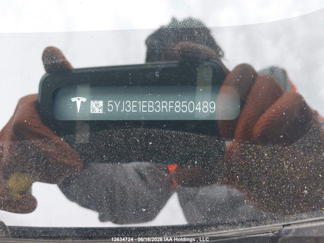 Tesla Model 3 Long Range 2024 5YJ3E1EB3RF850489 Image 17