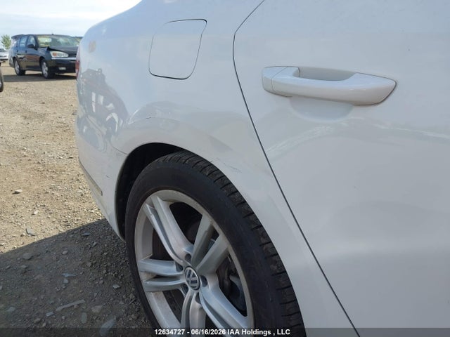 Volkswagen PASSAT SEL 2014 1VWCS7A30EC089435 Image 20