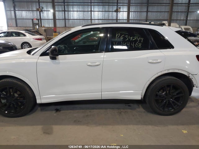 WA1AECF37M1144468 Audi Q3 Komfort 45