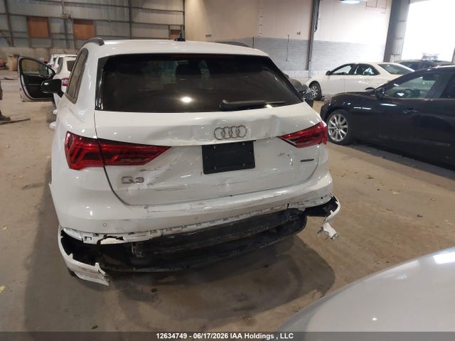 WA1AECF37M1144468 Audi Q3 Komfort 45