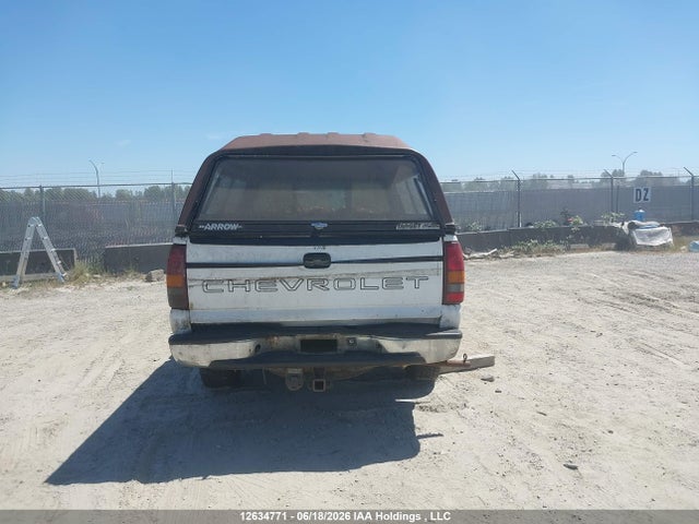 Продаж на аукціоні авто 2001 Chevrolet Silverado K2500 Heavy Duty, vin: 1GCHK29U51E170177, номер лоту: 12634771