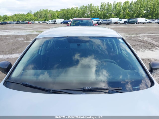 3VW1K7AJ8FM305523 Volkswagen JETTA S