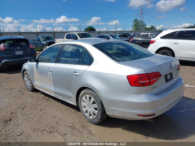 3VW1K7AJ8FM305523 Volkswagen JETTA S