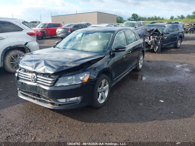 1VWBV7A31FC069392 Volkswagen Passat 2.0 Tdi Comfortline