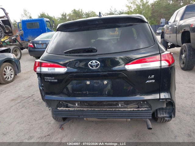 Toyota Corolla Cross 2025 7MUCAABG1SV144592 Image 17