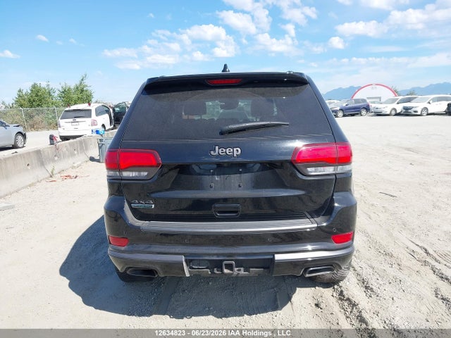 12634823 :رقم المزاد ، 1C4RJFCM8JC427349 vin ، 2018 Jeep Grand Cherokee Overland مزاد بيع