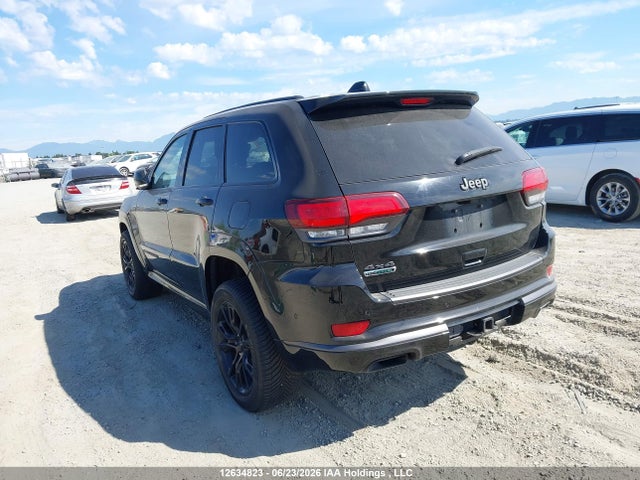 12634823 :رقم المزاد ، 1C4RJFCM8JC427349 vin ، 2018 Jeep Grand Cherokee Overland مزاد بيع