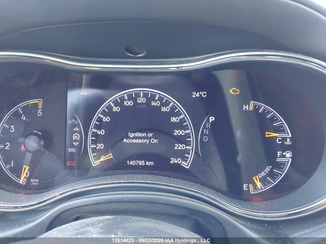 12634823 :رقم المزاد ، 1C4RJFCM8JC427349 vin ، 2018 Jeep Grand Cherokee Overland مزاد بيع