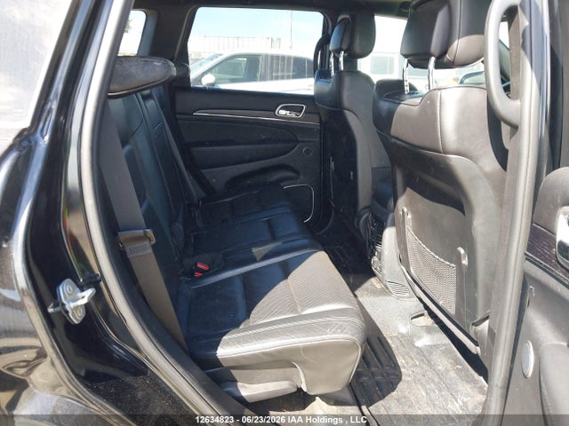 12634823 :رقم المزاد ، 1C4RJFCM8JC427349 vin ، 2018 Jeep Grand Cherokee Overland مزاد بيع