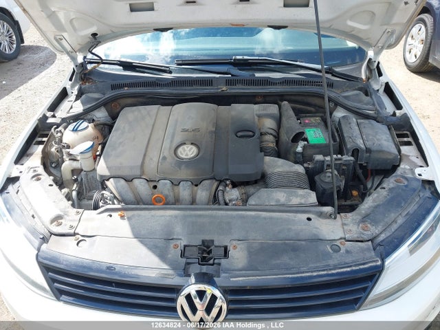 12634824 :رقم المزاد ، 3VWLX7AJ0BM003597 vin ، 2011 Volkswagen Jetta مزاد بيع