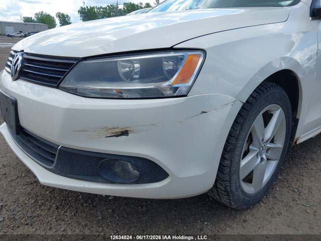 12634824 :رقم المزاد ، 3VWLX7AJ0BM003597 vin ، 2011 Volkswagen Jetta مزاد بيع