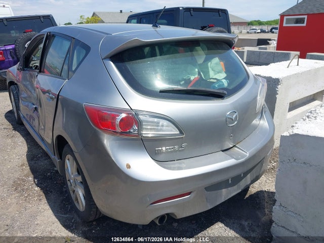 12634864 :رقم المزاد ، JM1BL1L79D1800715 vin ، 2013 Mazda Mazda3 Gs-sky مزاد بيع