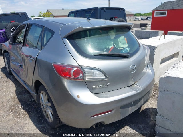 12634864 :رقم المزاد ، JM1BL1L79D1800715 vin ، 2013 Mazda Mazda3 Gs-sky مزاد بيع