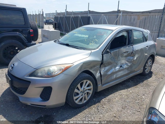 12634864 :رقم المزاد ، JM1BL1L79D1800715 vin ، 2013 Mazda Mazda3 Gs-sky مزاد بيع