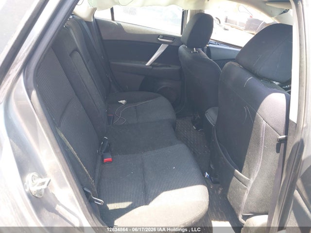 12634864 :رقم المزاد ، JM1BL1L79D1800715 vin ، 2013 Mazda Mazda3 Gs-sky مزاد بيع