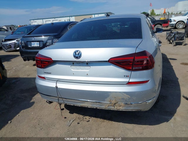 12634866 :رقم المزاد ، 1VWBT7A33HC014645 vin ، 2017 Volkswagen Passat 1.8 Tsi Comfortline مزاد بيع