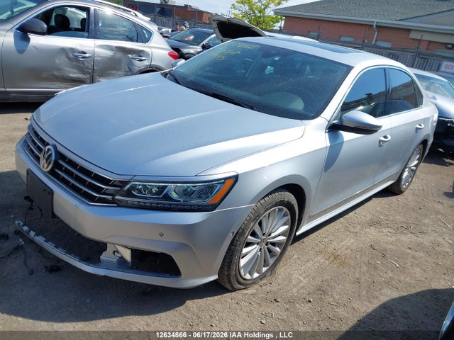 12634866 :رقم المزاد ، 1VWBT7A33HC014645 vin ، 2017 Volkswagen Passat 1.8 Tsi Comfortline مزاد بيع