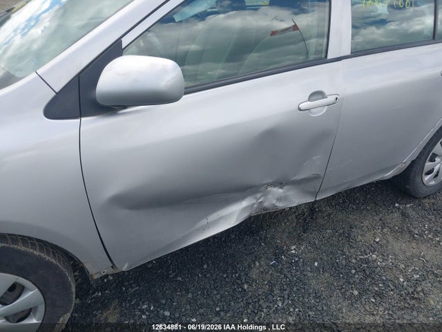 2013 Toyota Corolla S/le მანქანა იყიდება აუქციონზე, vin: 2T1BU4EE1DC029012, აუქციონის ნომერი: 12634881