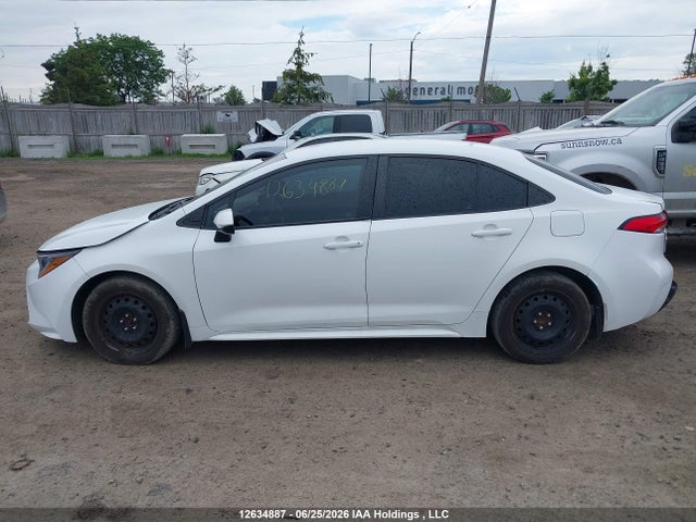 Toyota COROLLA LE 2022 5YFBPMBE0NP334417 Image 14