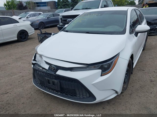 Toyota COROLLA LE 2022 5YFBPMBE0NP334417 Image 2