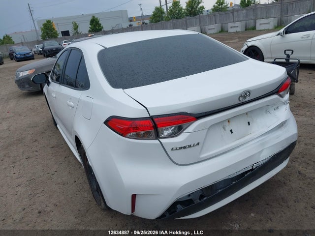Toyota COROLLA LE 2022 5YFBPMBE0NP334417 Image 3