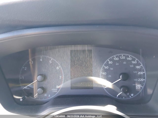 2024 Toyota Corolla Cross Hybrid Se მანქანა იყიდება აუქციონზე, vin: 7MUFBABG6RV035632, აუქციონის ნომერი: 12634908
