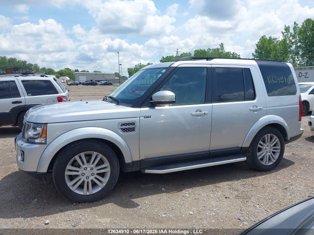 Land Rover LR4 2016 SALAK2V69GA829055 Image 14